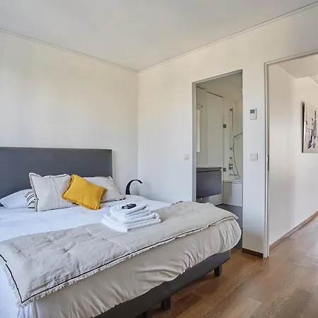 Very Nice Apartment With Terrace Neuilly Apartment