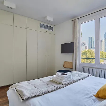 Very Nice Apartment With Terrace Neuilly Apartment *