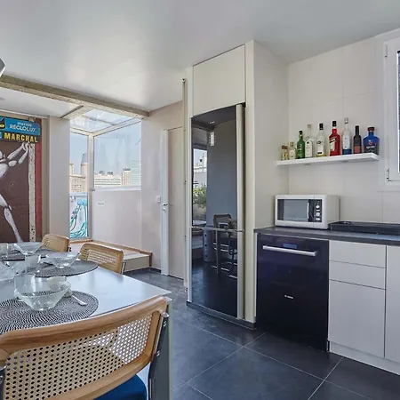 Very Nice Apartment With Terrace Neuilly Apartment